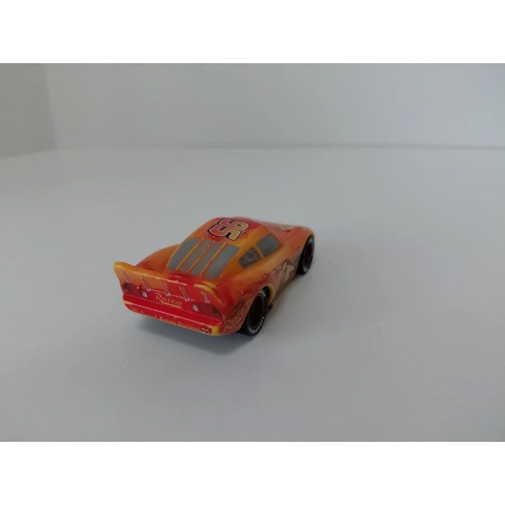 Disney Pixar Cars Rust-eze Lightning McQueen Color‎ Changer Car Loose